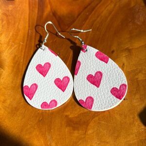 Valentine’s Day White Faux Leather Teardrop Earrings with Pink Hearts